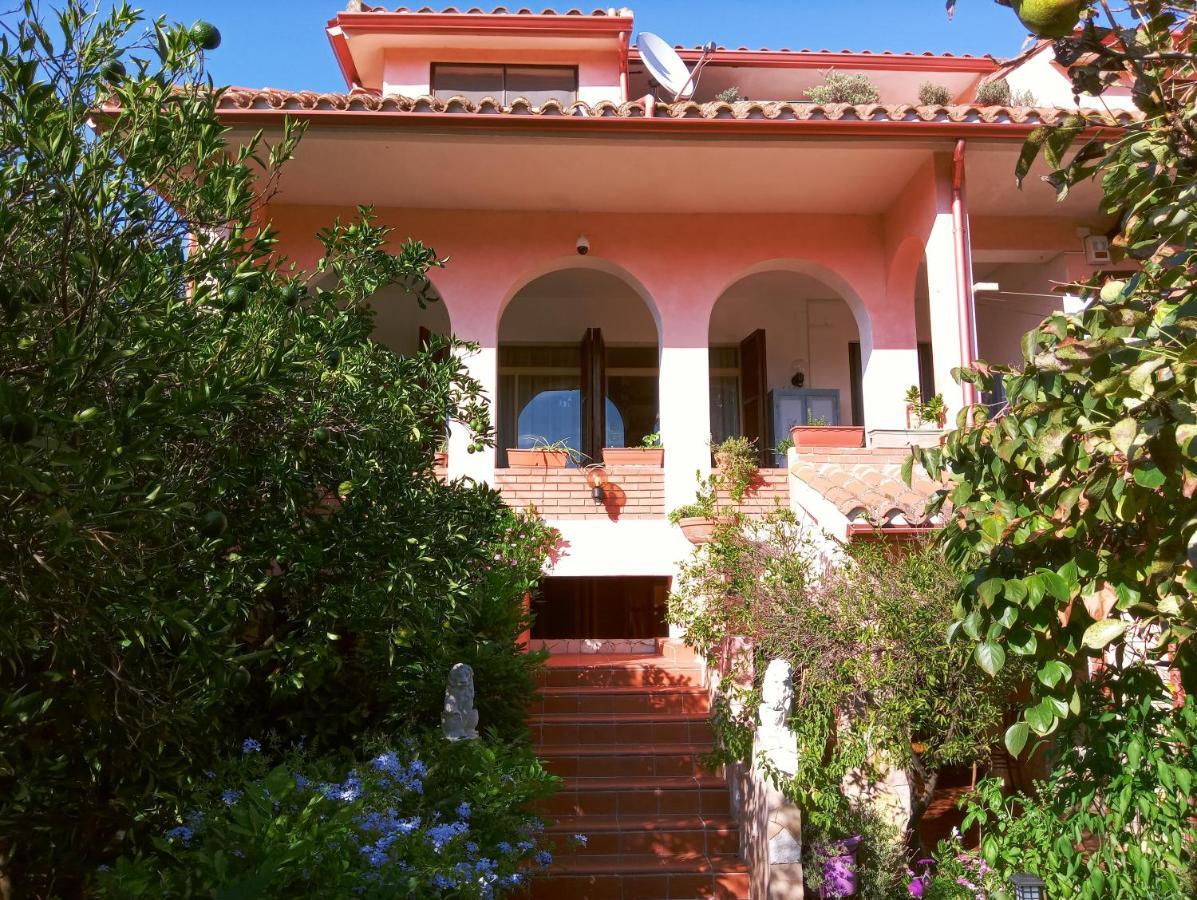 Villa Corrias Siliqua Exterior foto